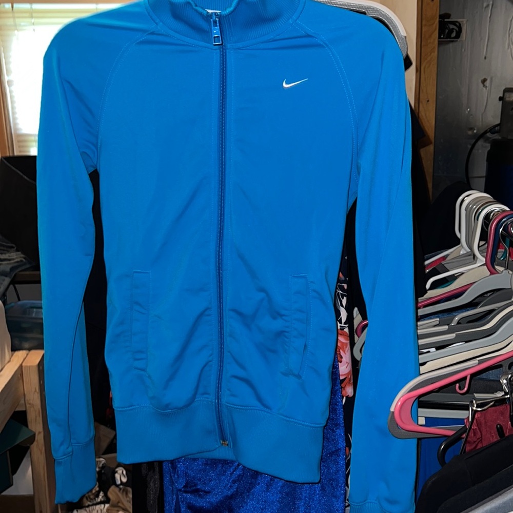 Nike zip up x small